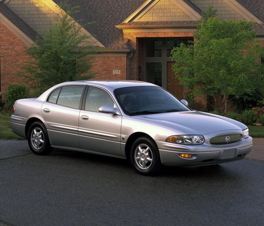  Buick LeSabre 2000 года  (фото 21 из 35)